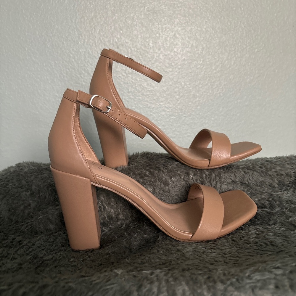 3.5 in Square Heels
